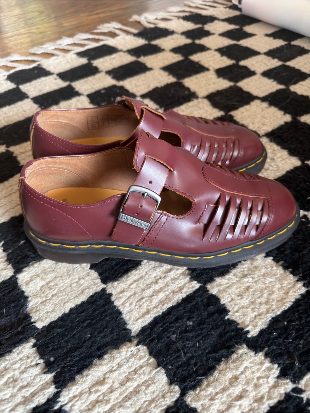 Vintage Dr. Martens burgundy leather MICA shoes